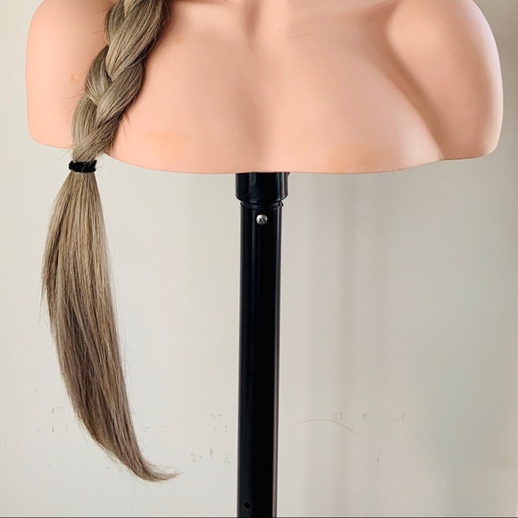 A Gorgeous Long Straight Ombre Steel Grey Lace Front Wig - Picture 8 of 16